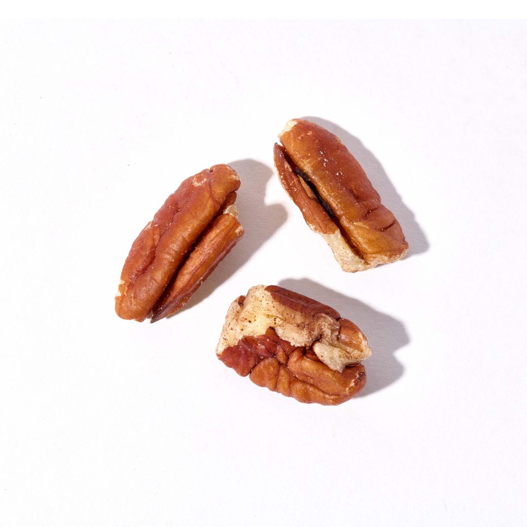 Fancy Mammoth pecan individual pieces