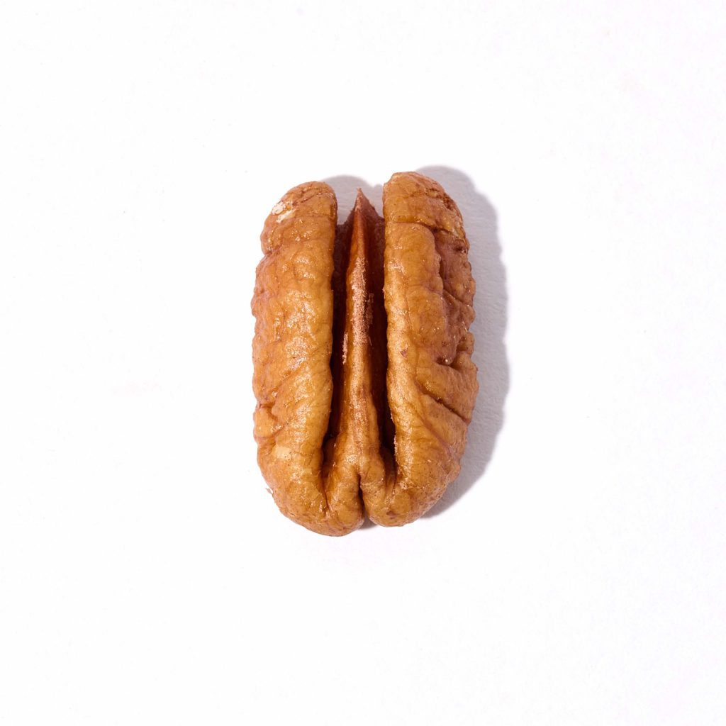 Fancy medium pecan half